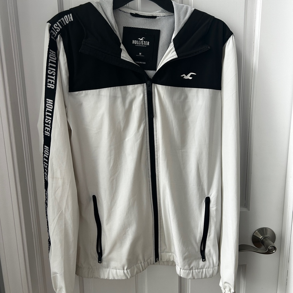 Men’s Hollister Black and White Epic Flex Jacket
